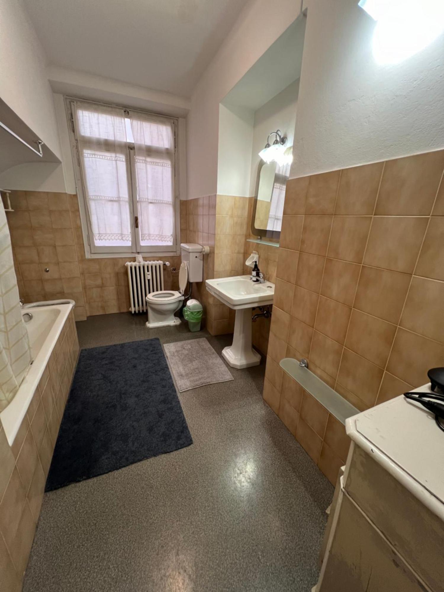 Habitación Doble con baño compartido